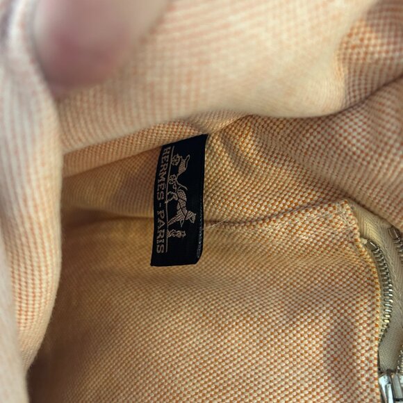 Hermès Toile Canvas Herline Tote MM in Peach - Picture 4 of 12
